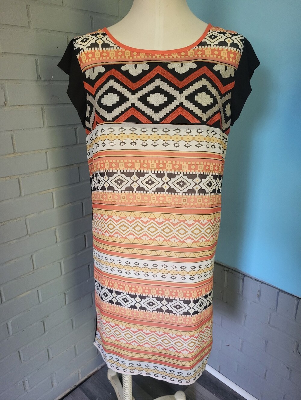 THML Coral, Black & Cream Geometric Shift Dress